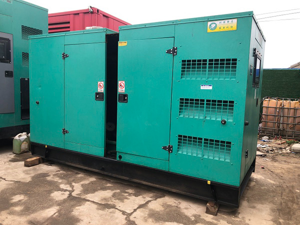 玉门怎样合理控制磷酸铁锂蓄电池的充放电倍率以延长其使用寿命？